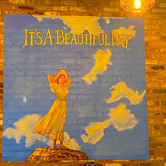 Meet your Posher, Alexandra - Picture 1 of 2